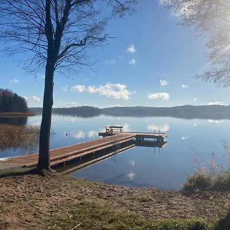 Ceglany Z Jacuzzi, Nad Jeziorem, Przy Lesie Dom wakacyjny