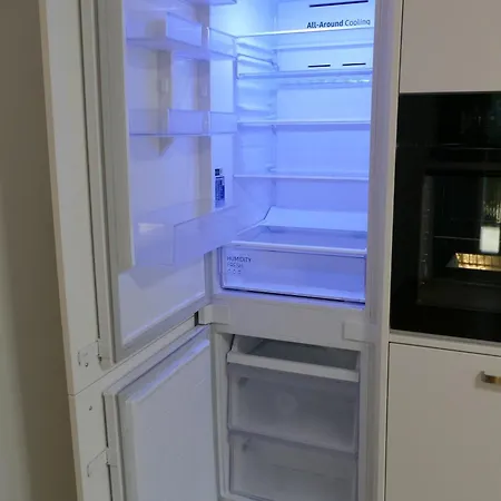 Holiday home Ceglany Z Jacuzzi, Nad Jeziorem, Przy Lesie Tomaszkowo