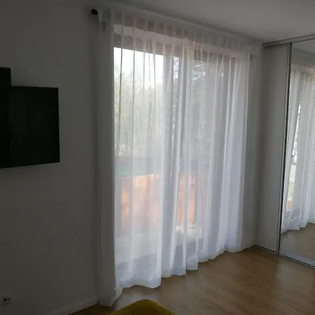 Ceglany Z Jacuzzi, Nad Jeziorem, Przy Lesie Tomaszkowo