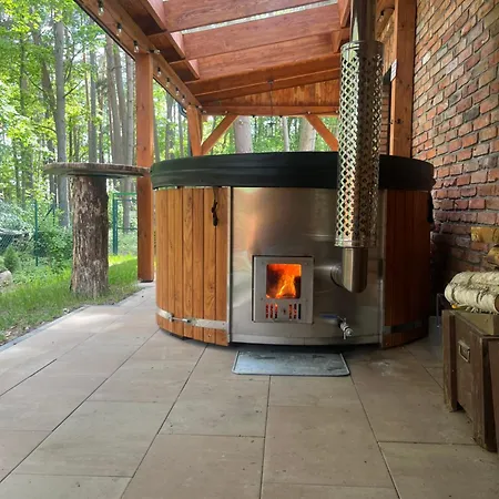 Ceglany Z Jacuzzi, Nad Jeziorem, Przy Lesie * Tomaszkowo