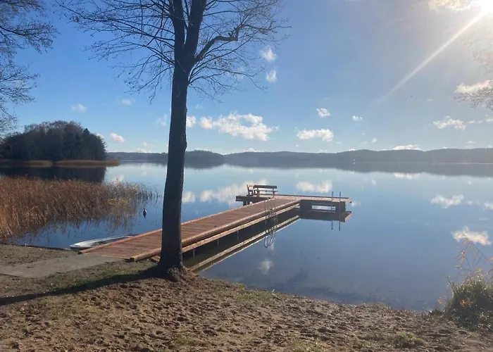 Vakantiehuis Ceglany Z Jacuzzi, Nad Jeziorem, Przy Lesie