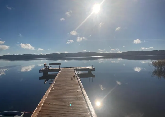 Ceglany Z Jacuzzi, Nad Jeziorem, Przy Lesie Vakantiehuis Tomaszkowo