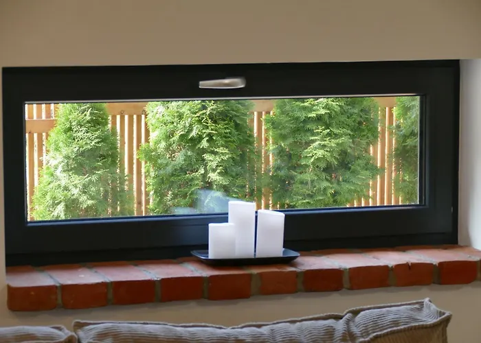 Ceglany Z Jacuzzi, Nad Jeziorem, Przy Lesie Vakantiehuis *