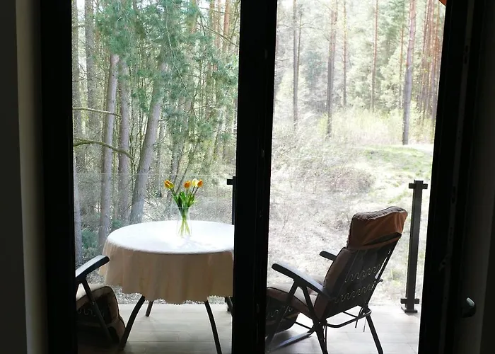 Vakantiehuis Ceglany Z Jacuzzi, Nad Jeziorem, Przy Lesie Tomaszkowo