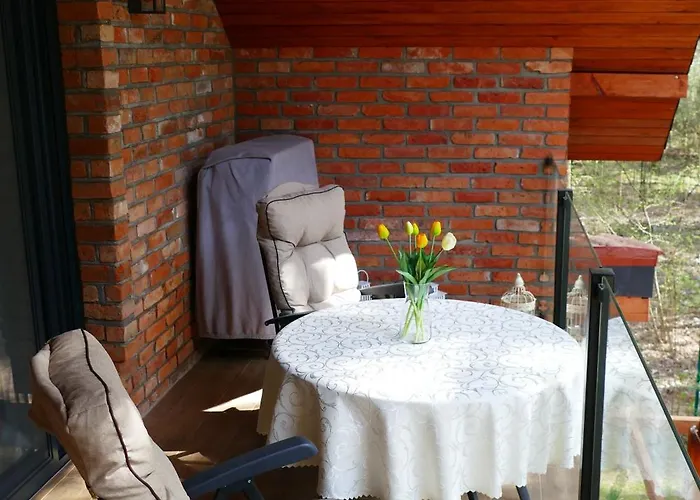 Ceglany Z Jacuzzi, Nad Jeziorem, Przy Lesie Tomaszkowo