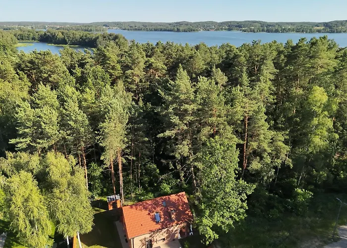 Vakantiehuis Ceglany Z Jacuzzi, Nad Jeziorem, Przy Lesie